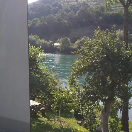 Apartment Na Drini