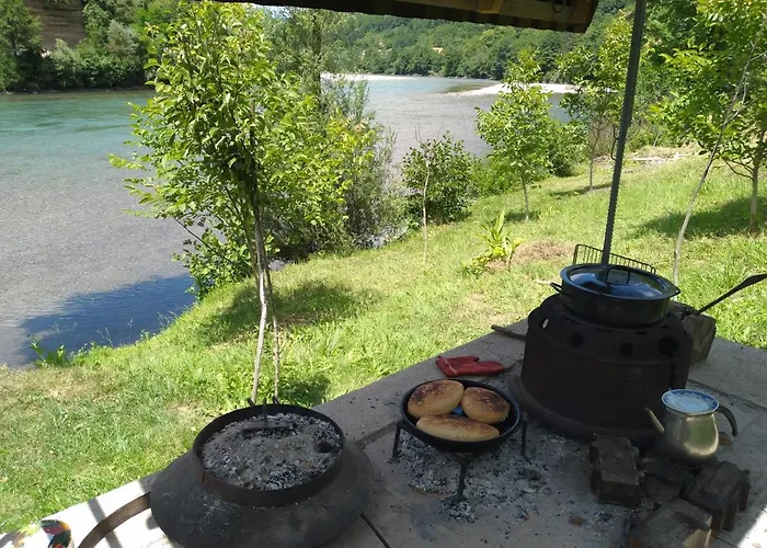 شقة Na Drini فوتشا